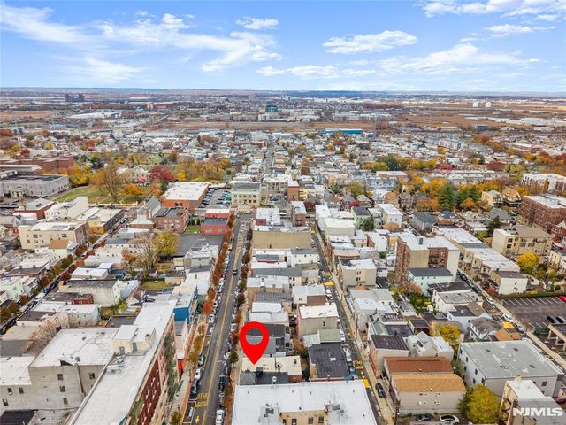 510 43rd Street, Union City, NJ 07087