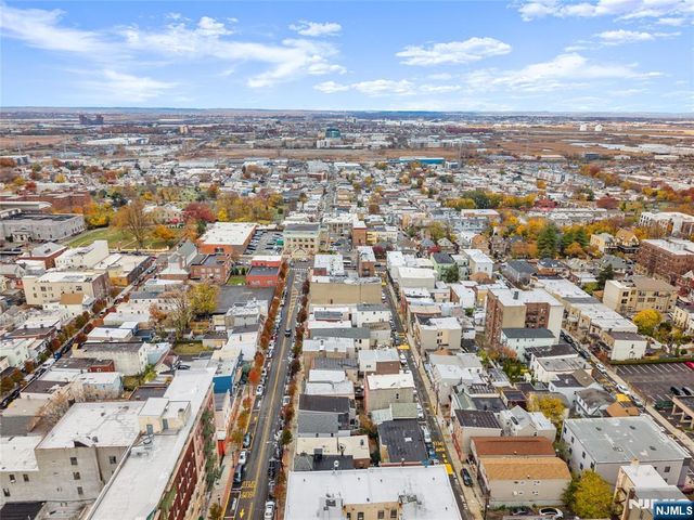 510 43rd Street, Union City, NJ 07087