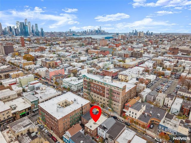 510 43rd Street, Union City, NJ 07087