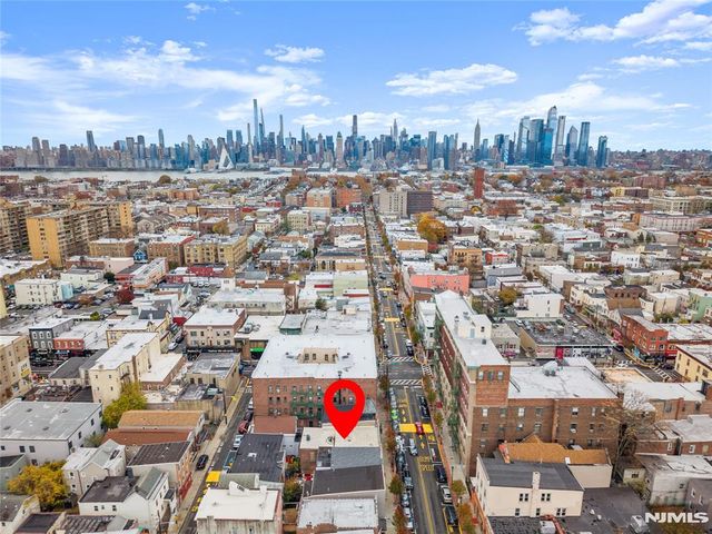 510 43rd Street, Union City, NJ 07087