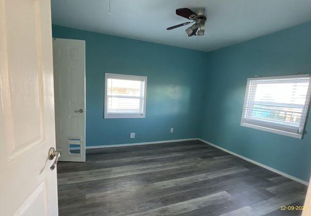 13114 Coronado Drive, Freeport, TX 77541