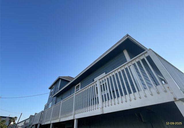 13114 Coronado Drive, Freeport, TX 77541