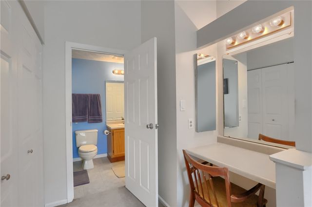 140 Rossmor Ct, Ross Twp, PA 15229