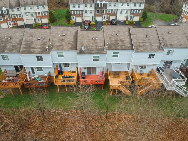 140 Rossmor Ct, Ross Twp, PA 15229