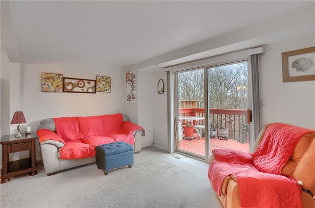 140 Rossmor Ct, Ross Twp, PA 15229