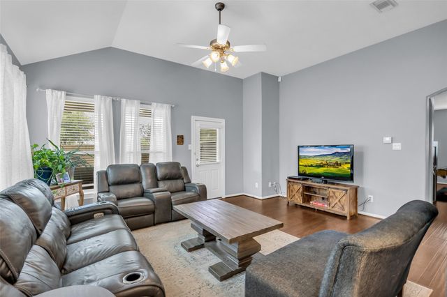 18611 Bristol Point Lane, Tomball, TX 77377