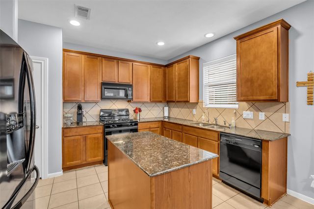 18611 Bristol Point Lane, Tomball, TX 77377