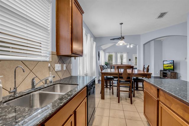 18611 Bristol Point Lane, Tomball, TX 77377