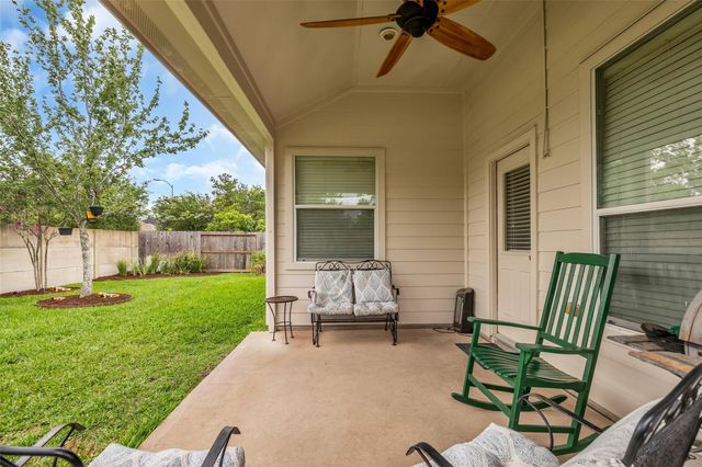 18611 Bristol Point Lane, Tomball, TX 77377