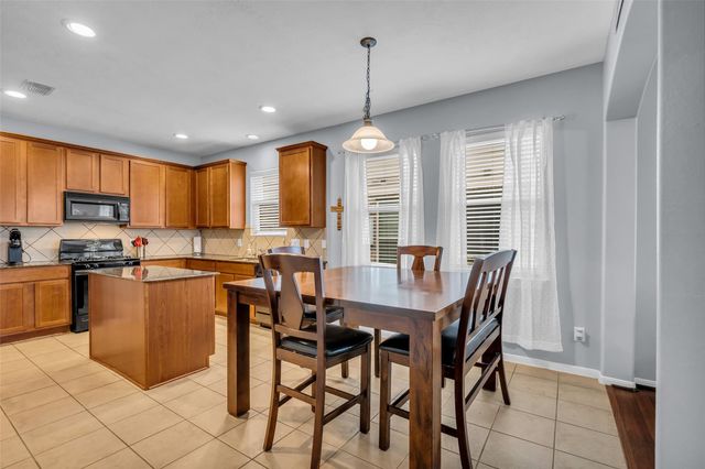 18611 Bristol Point Lane, Tomball, TX 77377