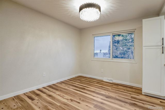 2123 S Olathe Street, Aurora, CO 80013