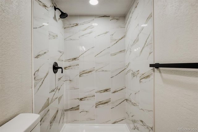 2123 S Olathe Street, Aurora, CO 80013