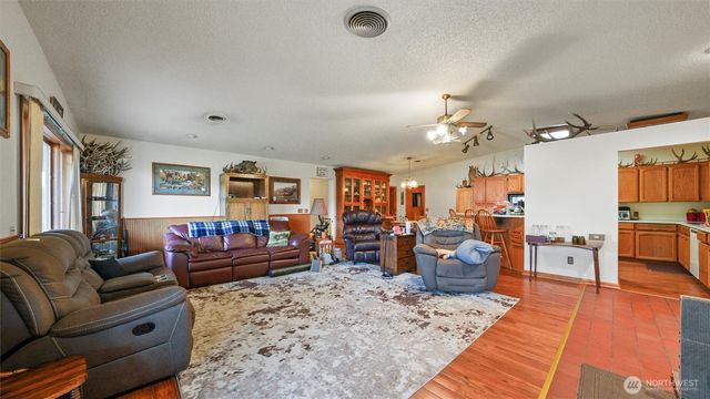 338 E Bramhall Road, Dayton, WA 99328