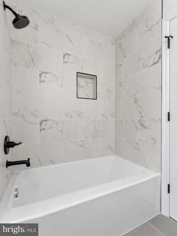 505 GREENWOOD AVE, Maple Shade, NJ 08052