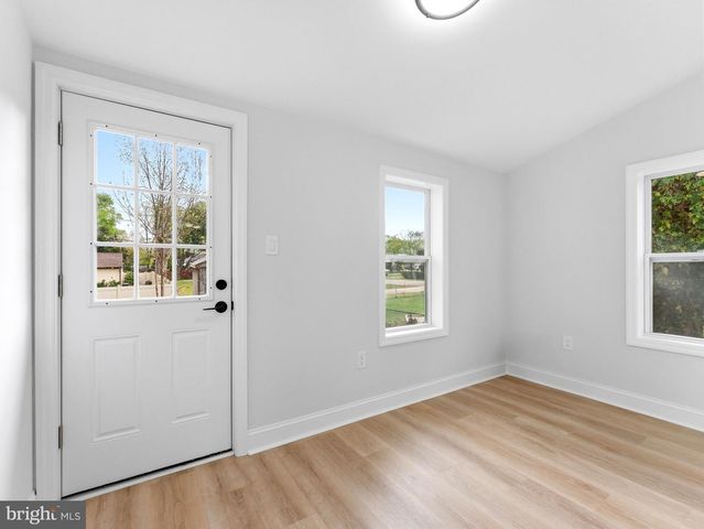 505 GREENWOOD AVE, Maple Shade, NJ 08052