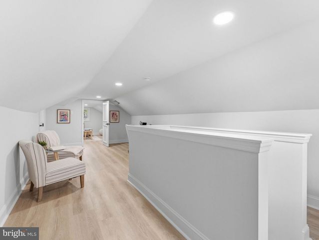 505 GREENWOOD AVE, Maple Shade, NJ 08052