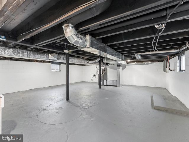 505 GREENWOOD AVE, Maple Shade, NJ 08052