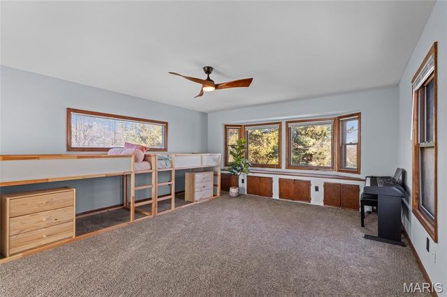 11354 Oak Avenue, Bridgeton, MO 63044