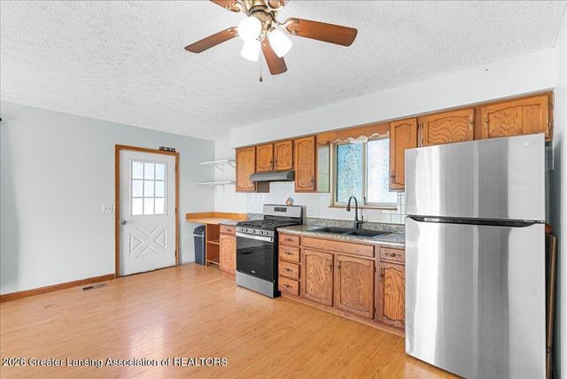 15337 Rickard Lane, Bath, MI 48808