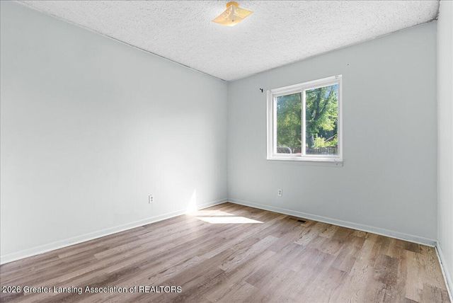 15337 Rickard Lane, Bath, MI 48808