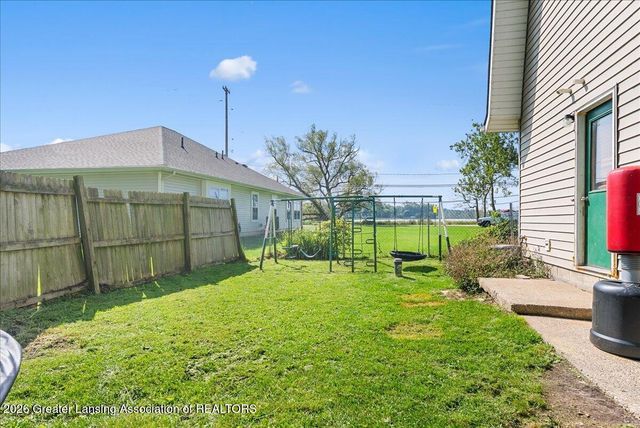 15337 Rickard Lane, Bath, MI 48808