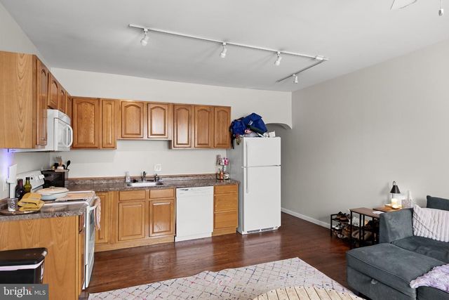 117 W MERCHANT ST, Audubon, NJ 08106