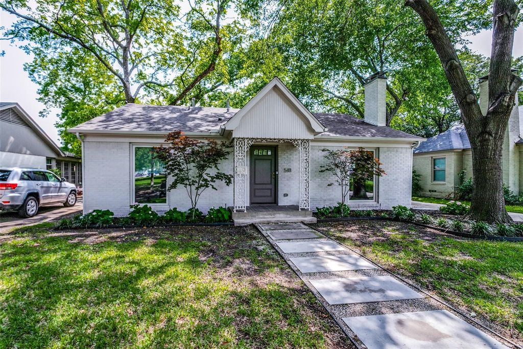 5411 Maple Springs Boulevard, Dallas, TX 75235