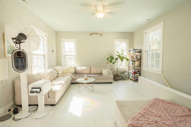 2410 Centerville TPKE, Chesapeake, VA 23322