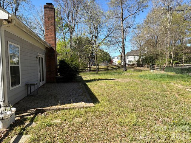 8539 Albury Walk Lane, Charlotte, NC 28277