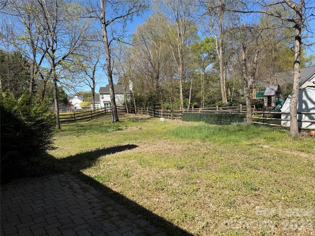 8539 Albury Walk Lane, Charlotte, NC 28277