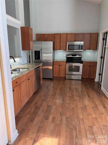 8539 Albury Walk Lane, Charlotte, NC 28277