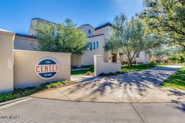 4334 N PIONEER Drive, Litchfield Park, AZ 85340