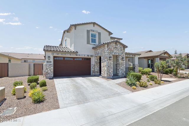 4334 N PIONEER Drive, Litchfield Park, AZ 85340