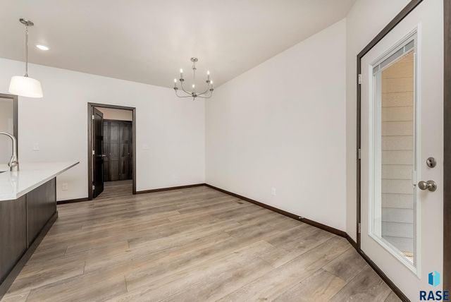 2404 E Tinley St Street, Brandon, SD 57005