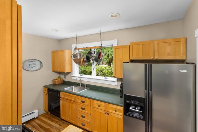 50 BURNSIDE AVE, Hamilton, NJ 08620