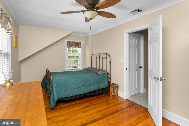 50 BURNSIDE AVE, Hamilton, NJ 08620