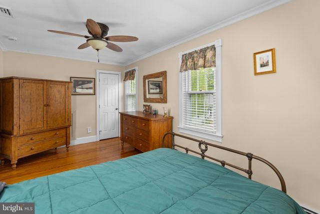 50 BURNSIDE AVE, Hamilton, NJ 08620