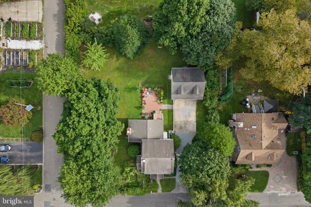 50 BURNSIDE AVE, Hamilton, NJ 08620