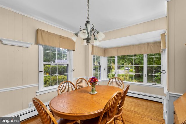 50 BURNSIDE AVE, Hamilton, NJ 08620