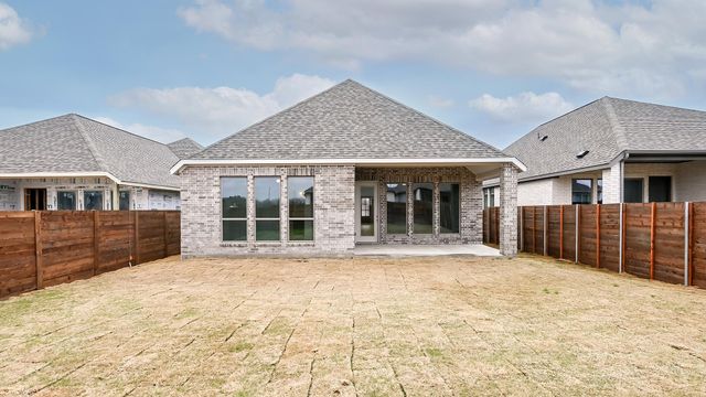 3923 Melody RD, Lockhart, TX 78644