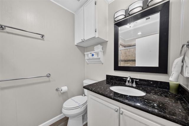 16713 Jamaica Beach Road, Jamaica Beach, TX 77554