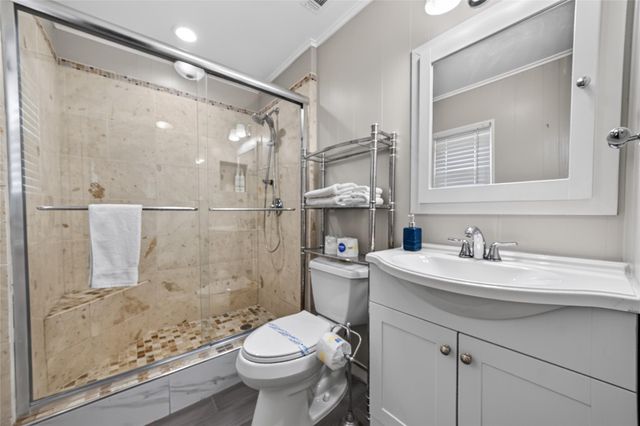 16713 Jamaica Beach Road, Jamaica Beach, TX 77554