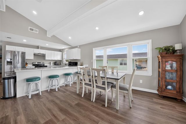 16713 Jamaica Beach Road, Jamaica Beach, TX 77554