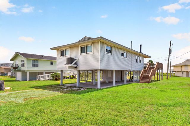 16713 Jamaica Beach Road, Jamaica Beach, TX 77554