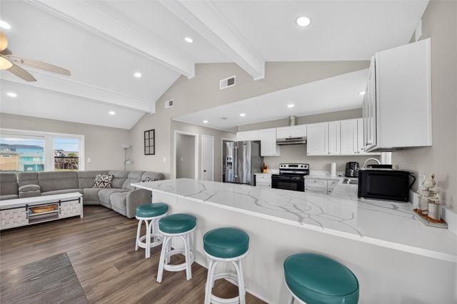 16713 Jamaica Beach Road, Jamaica Beach, TX 77554