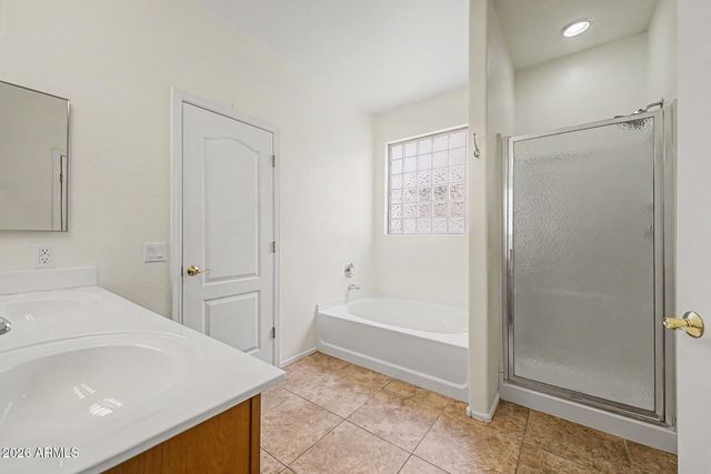 28536 N SUNSET Drive, San Tan Valley, AZ 85143