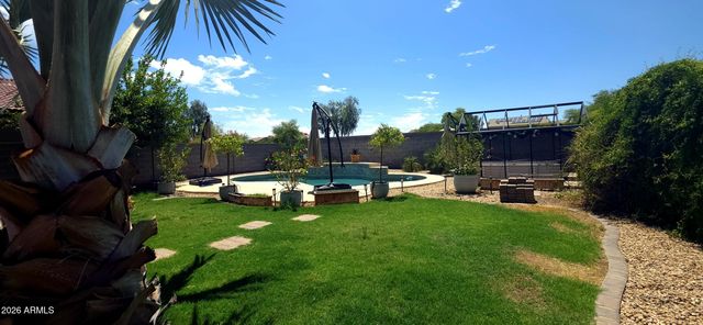 28536 N SUNSET Drive, San Tan Valley, AZ 85143