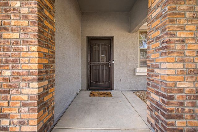 28536 N SUNSET Drive, San Tan Valley, AZ 85143
