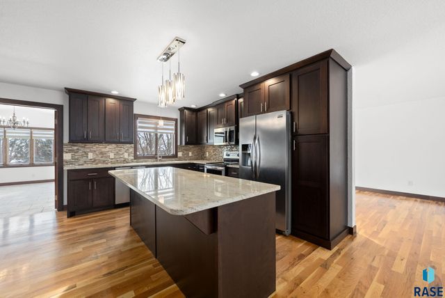 4500 S Tomar Rd Road, Sioux Falls, SD 57105