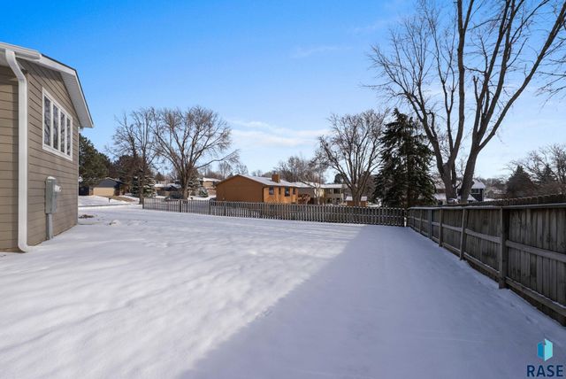 4500 S Tomar Rd Road, Sioux Falls, SD 57105